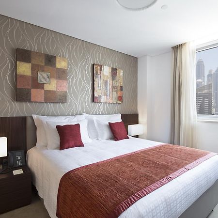 La Verda Suites And Villas Dubai Marina Εξωτερικό φωτογραφία A bedroom at the hotel